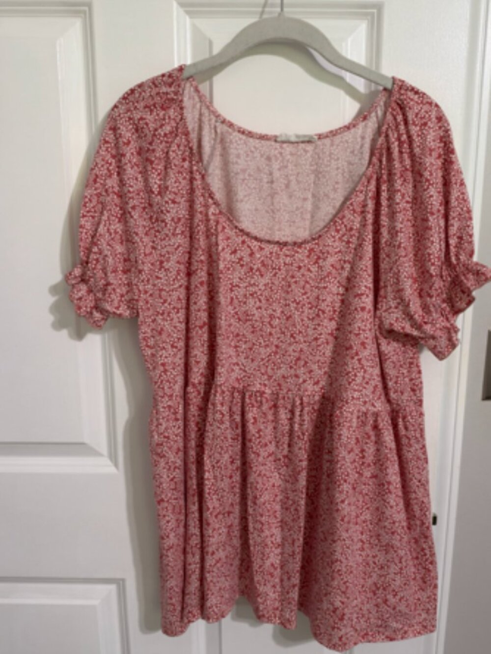 Large Pink Maternity Top with Ruffle Sleeves